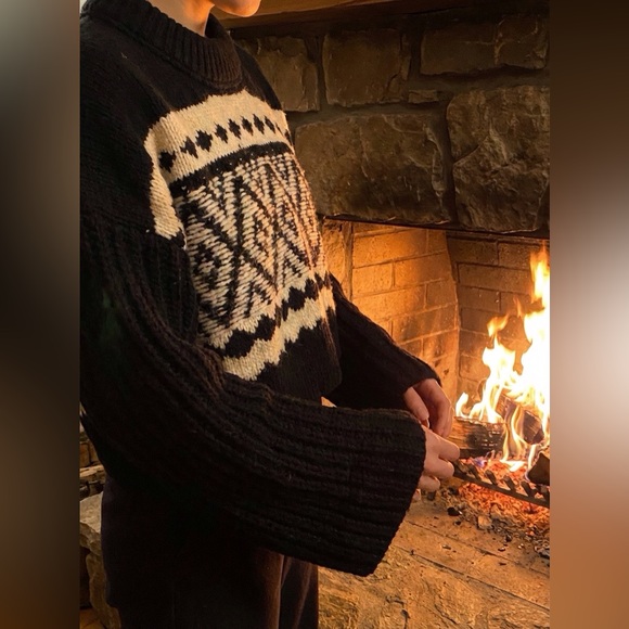 Altar'd State Geometric Fair Isle Cropped Sweater - Black - Medium NWT - Picture 4 of 11